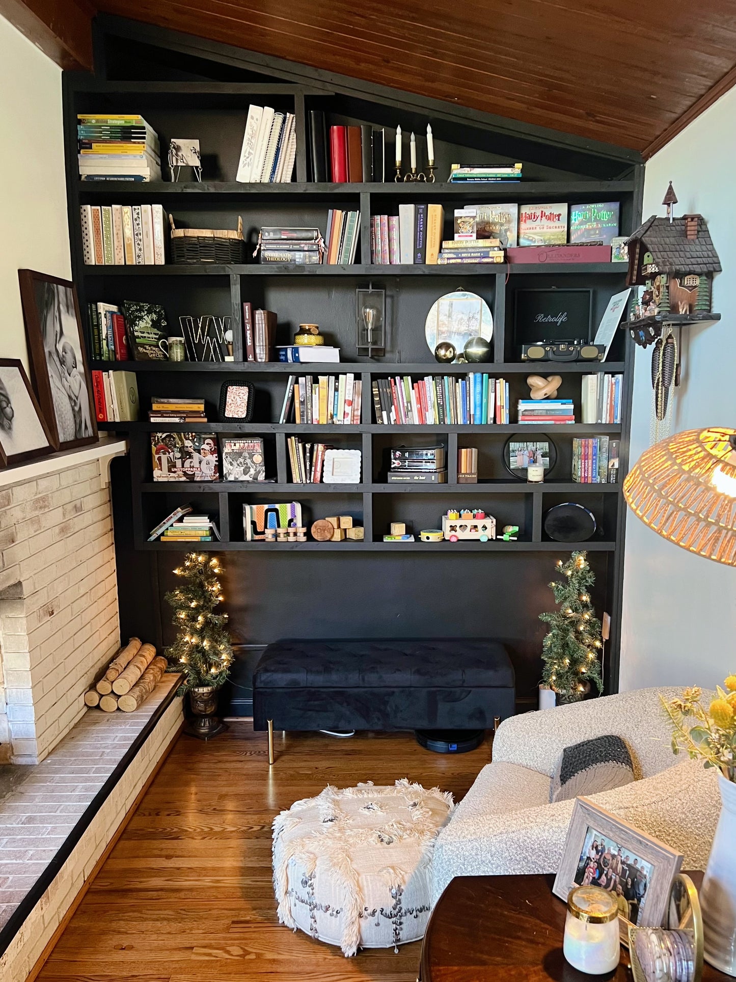 Custom Built-In Bookshelves